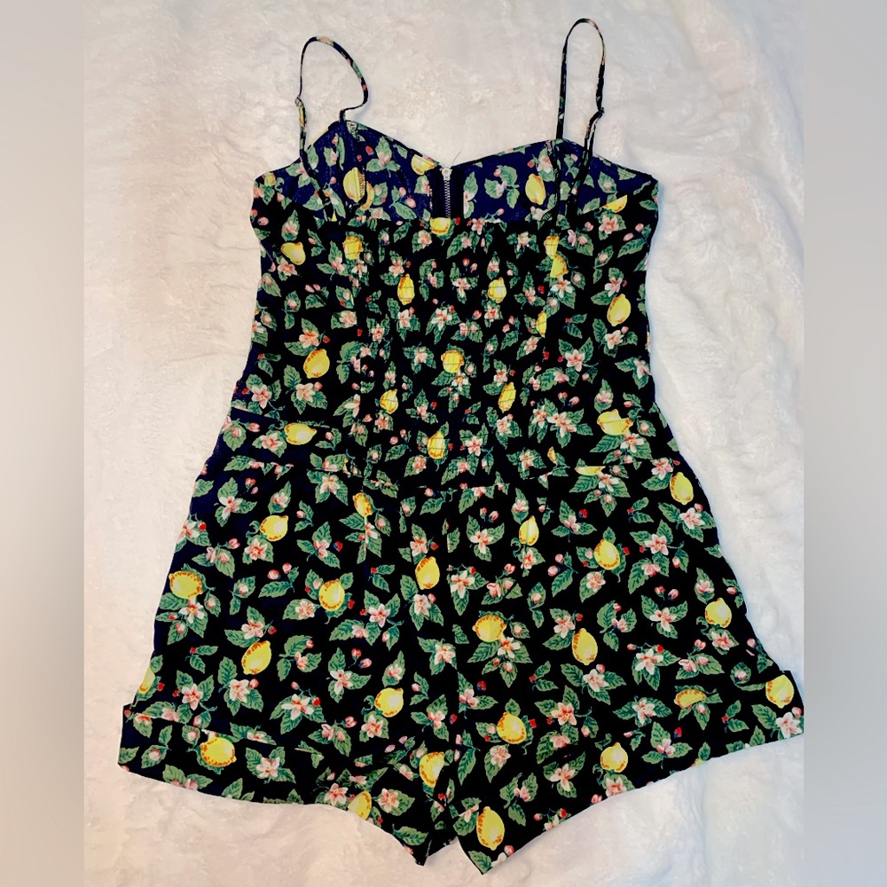 Lemon 🍋 and flowers on black. Short mini romper. Small.